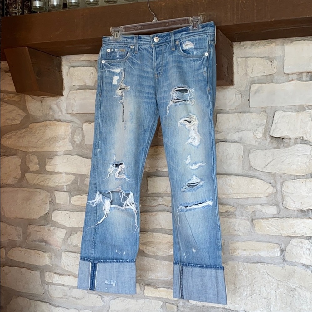 Ruehl No. 925 Distressed Jeans